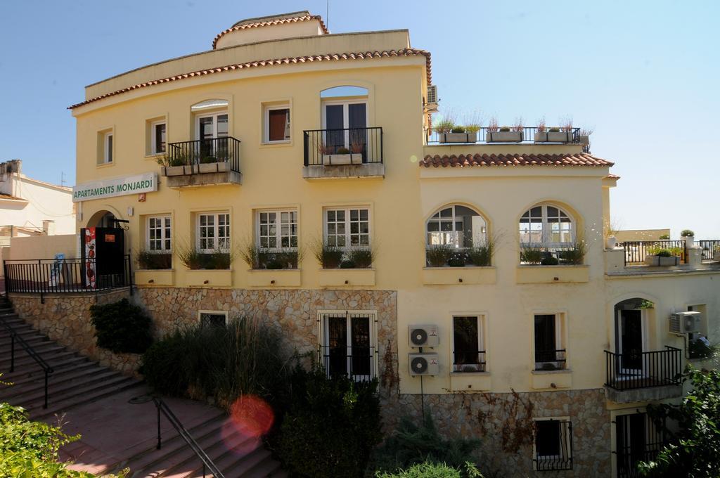 Apartaments Ar Enjoy Monjardi Lloret de Mar Exterior foto